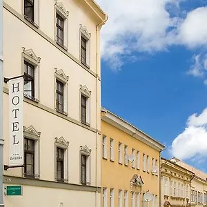 Columbo Отель